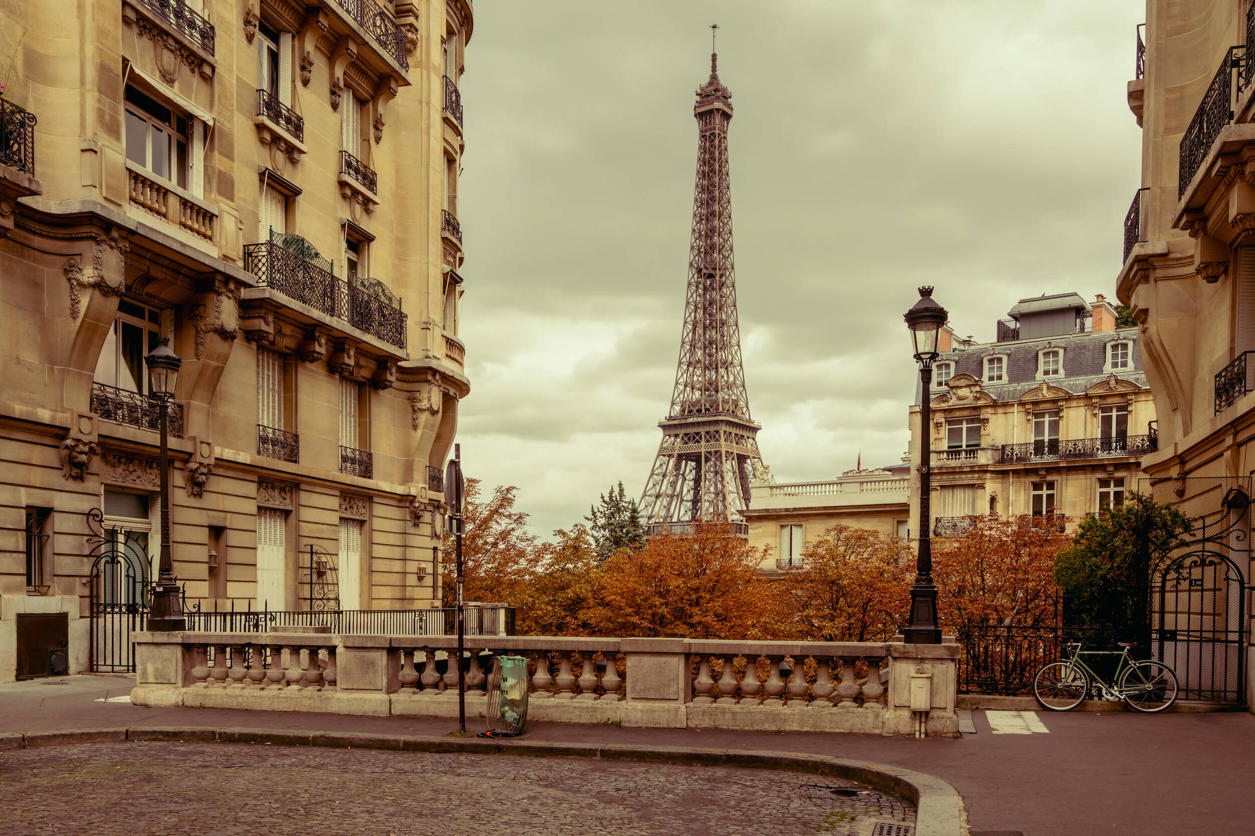 Eiffel Tower at Avenue de Camoens, Paris