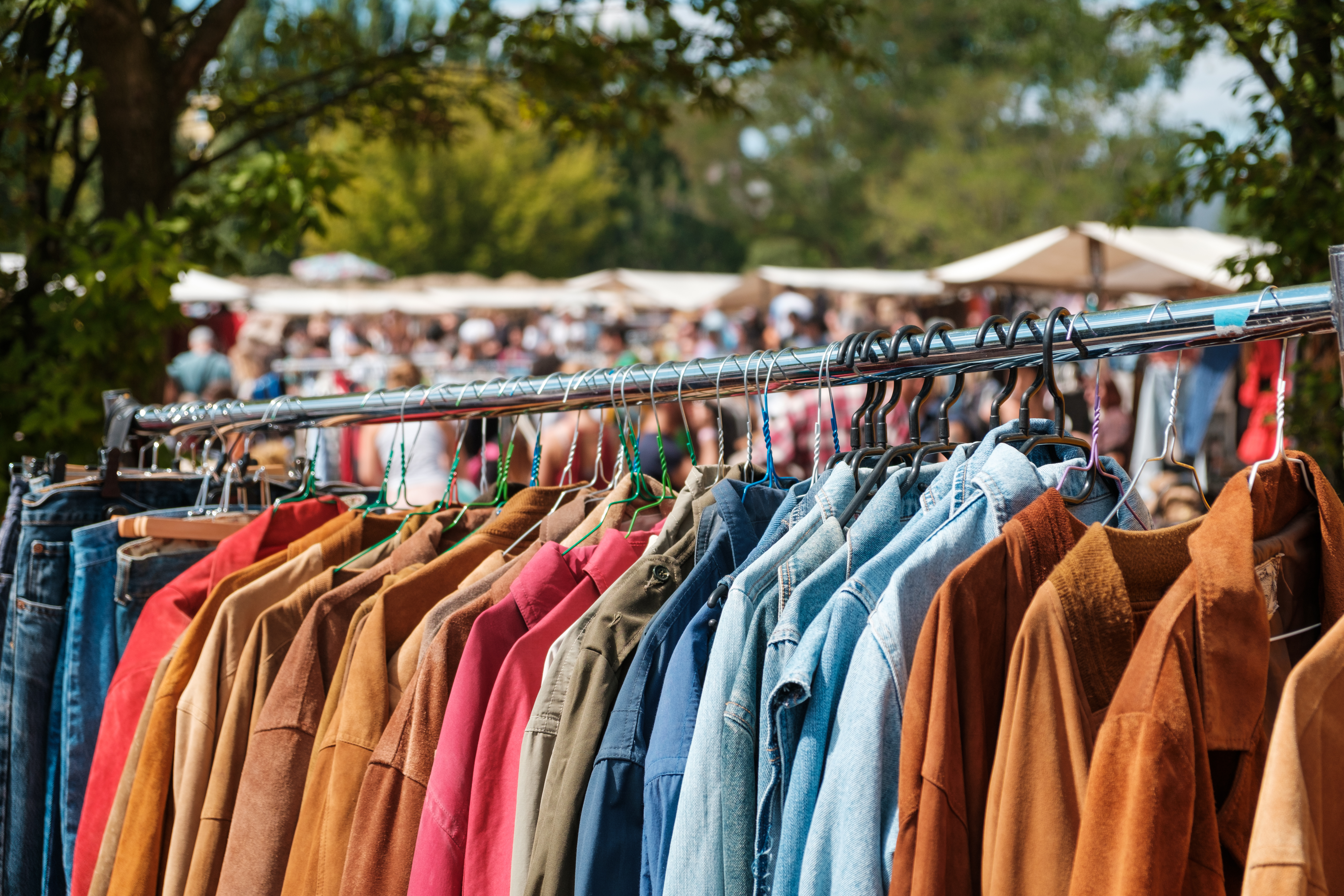 5 places for vintage shopping in Naples